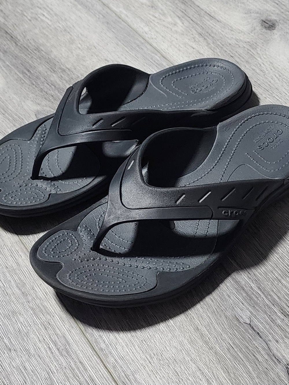 Crocs Modi Sport Thong Black Flip Flops Womens Size 9